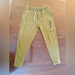 Vuori Sunday Performance Jogger - Large